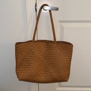 Madewell Handwoven Leather Tote in Desert Camel